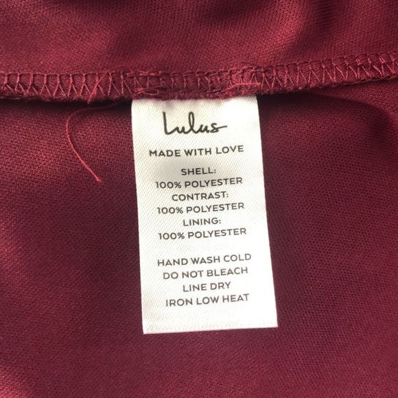 Lulu’s Angel in Disguise Burgundy Lace Skater Dress Short Sleeves size Large NWT - Picture 12 of 15